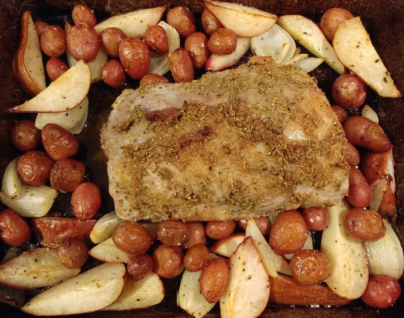 fennel-crusted pork with potatoes and pears